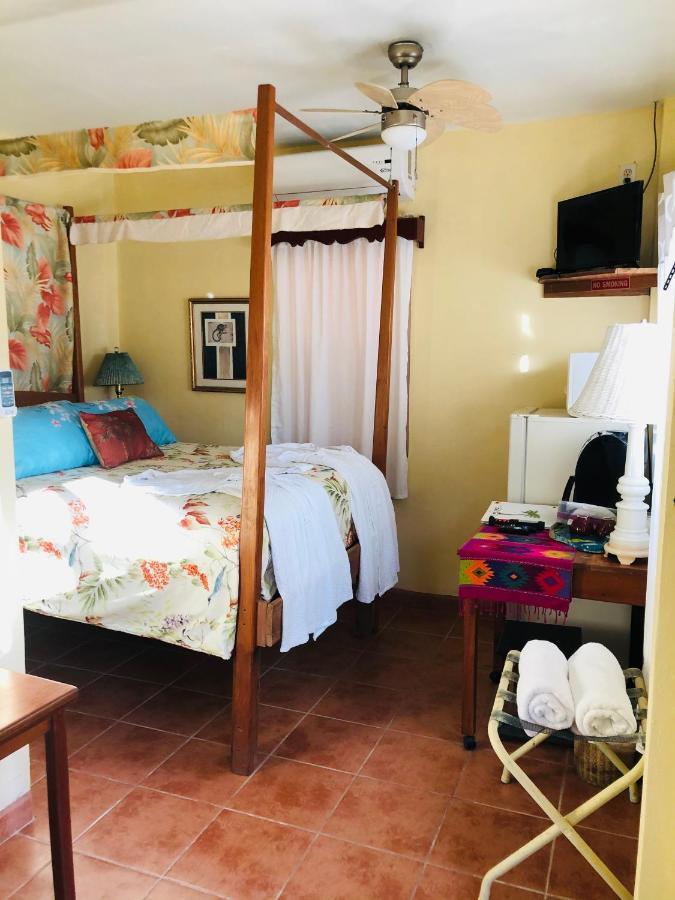 Coral Cove Inn Maya Beach 외부 사진