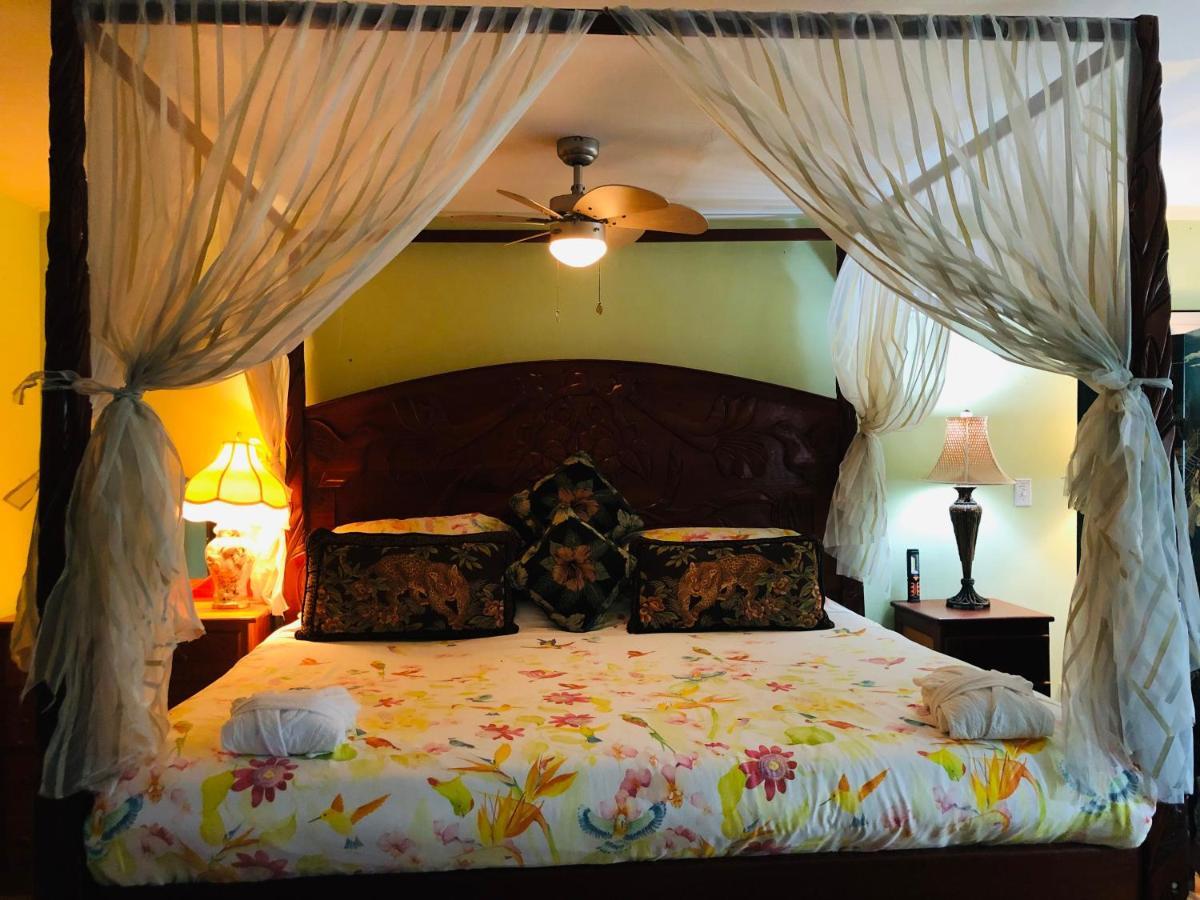Coral Cove Inn Maya Beach 외부 사진
