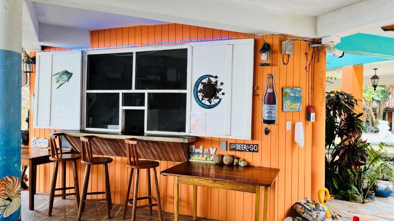 Coral Cove Inn Maya Beach 외부 사진